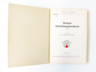 PDV 1, III. Teil " Polizei Bekleidungsvorschrift" III. Teil: Uniform Anfertigungsvorschrift von 1939. 129 Seiten