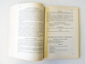 PDV 1, III. Teil " Polizei Bekleidungsvorschrift" III. Teil: Uniform Anfertigungsvorschrift von 1939. 129 Seiten