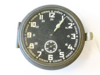 Stationsuhr Heer, Hersteller Kienzle 1943, läuft...