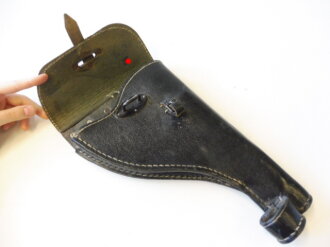 Tasche für die Leuchtpistole der Wehrmacht aus Ersatzmaterial  datiert 1941. Sehr guter Zustand