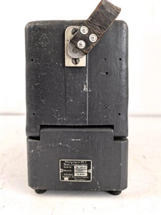 Luftwaffe, Röhrenprüfgerät RPG 2 Ln 26814 für Senderöhre RL12P35.  Optisch gut, ungereinigtes Stück