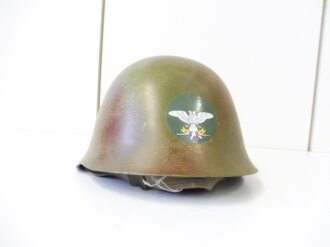 Jugoslawien Stahlhelm M59, wohl aussen überlackiertes Stück