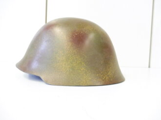 Jugoslawien Stahlhelm M59, wohl aussen überlackiertes Stück