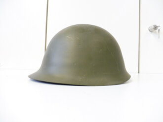China Stahlhelm GK80A, Originallack, neuwertiges Stück
