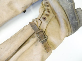 Luftwaffe, Paar Tropenstiefel , ungereinigte Stücke aus Scheunenfund, das Leder weich