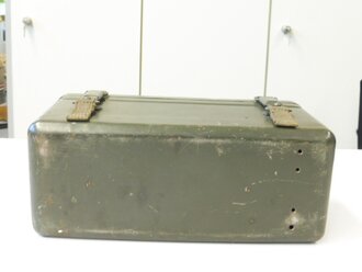 Transportkasten Pz.B.W.F.5a ( Panzer Beobachtungs Winkel Fernrohr ) Originallack, mit Einsatz