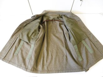 Bundeswehr Jacke zum Kampfanzug datiert 1960. Neuwertiges Stück, Schulterbreite 53 cm, Armlänge 58 cm