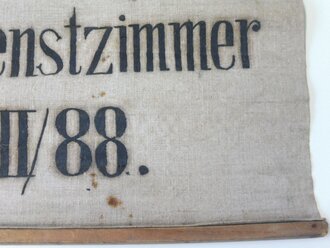 Hinweisschild " Zahlmeister Dienstzimmer II/88" Maße  35 x 40cm