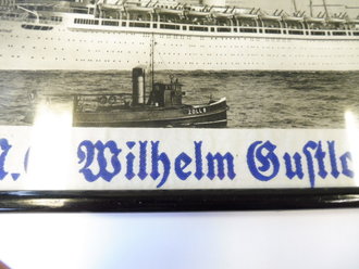 M.S. Wilhelm Gustloff, Mützenband und Foto oder Druck, Original gerahmt, Maße 20 x 29cm