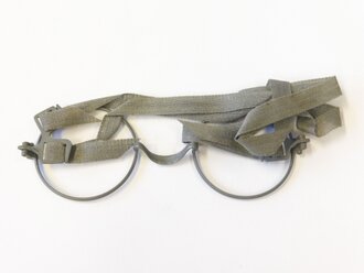 Vorschriftsmäßige Militär Maskenbrille in ungeöffneter Verpackung