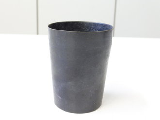 Preßstoffbecher Höhe 8,5cm