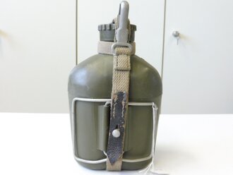 Bundeswehr, Feldflasche 1. Modell datiert 1956