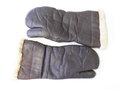 U.S. Army Air Force, Pair of Type A -9A gloves, size Large, Very good condition