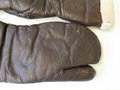 U.S. Army Air Force, Pair of Type A -9A gloves, size Large, Very good condition