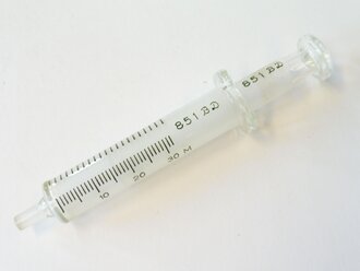 U.S. Army WWII, Glass,hypodermic syringe