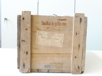Transportkasten für 150 Dosen Scho-ka-kola von 1941. Holzwurmbefall, sonst gut. Ja- der Brandstempel HK an der Seite ist Original