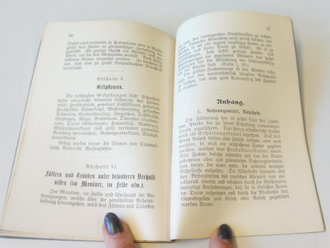 1. Weltkrieg, D.V. 392 " Anleitung zur Fütterung der Dienstpferde" datiert 1914, 36 Seiten