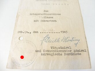 Norwegen, Nachlass eines Matrosen bestehend aus Verleihungsurkunden zur Marine Frontspange in Bronze, KVK 2.Klasse m.S. , Führungsbuch, Schießbuch Marine und Gesundheitsbuch