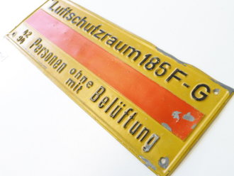 Blechschild " Luftschutzraum 185 F-G" Originallack, 42 x 15cm