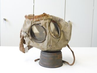 1. Weltkrieg, Gasmaske alter Art, Maskenkörper an - aber nicht ausgetrocknet