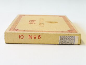 Pack " Kyriazi No. 6 " Zigaretten. Ungeöffnet, Steuerbanderole mit Hakenkreuz