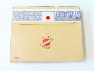 Pack " Kyriazi No. 6 " Zigaretten. Ungeöffnet, Steuerbanderole mit Hakenkreuz