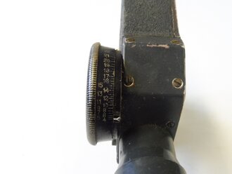 1. Weltkrieg, ZF12 für MG08 im Lederbehälter. Die Optik leicht verschmutz, sonst einwandfrei
