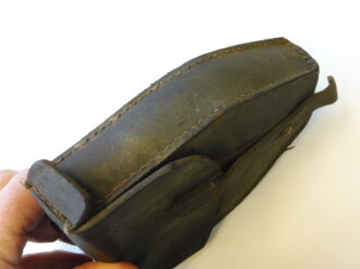 Stellschlüssel für Zeitzünder S/30 (Standartzünder der Flak bei den Kalibern 8,8 cm, 10,5 cm und 12,8 cm) in Tasche. Der seltene Schlüssel in gutem Zustand