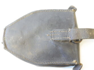 Stellschlüssel für Zeitzünder S/30 (Standartzünder der Flak bei den Kalibern 8,8 cm, 10,5 cm und 12,8 cm) in Tasche. Der seltene Schlüssel in gutem Zustand