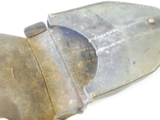 Stellschlüssel für Zeitzünder S/30 (Standartzünder der Flak bei den Kalibern 8,8 cm, 10,5 cm und 12,8 cm) in Tasche. Der seltene Schlüssel in gutem Zustand