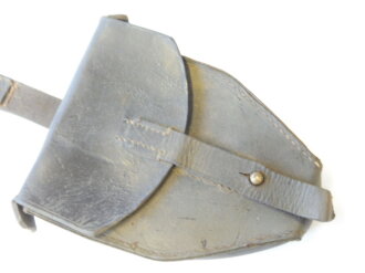 Stellschlüssel für Zeitzünder S/30 (Standartzünder der Flak bei den Kalibern 8,8 cm, 10,5 cm und 12,8 cm) in Tasche. Der seltene Schlüssel in gutem Zustand