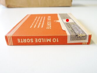 Schachtel Zigaretten " Milde Sorte" ungeöffnet , Steuerbanderole mit Hakenkreuz, aus der originalen Umverpackung