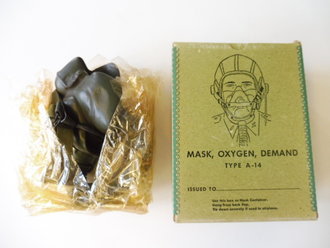 U.S. Army Air Force, Mask, Oxygen, Type A-14, Medium. Rubber a bit dry,  boxed