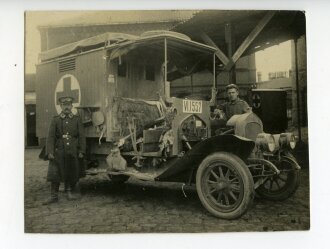 1. Weltkrieg, Foto Sanitätsfahrzeug der Vorstaffel Fresnoy 1915, 7,5 x 9,5cm