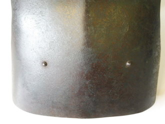 1. Weltkrieg, Deutscher Grabenpanzer mit Resten des Originallacks, Hersteller Krupp
