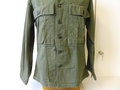 U.S. Army WWII, Jacket HBT size 32R, Schulterbreite 48 cm, Armlänge 56 cm