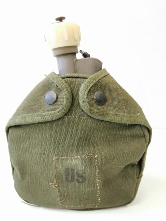 U.S. Vietnam war, Arctic/ Insulated Canteen. Steel...