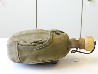 U.S. Vietnam war, Arctic/ Insulated Canteen. Steel Canteen dated 1961, cover without visible date but early belt hook