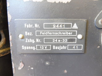 Feldfernschreiber Wehrmacht datiert 1941. Originallack, optisch einwandfrei, Funktion nicht geprüft