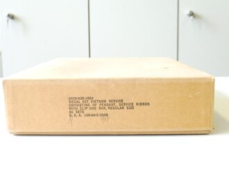 U.S. 1969 dated cardboard box for 40pcs " Medal set,...