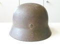 Stahlhelm M35 Heer, Apfelgrüner Originallack, dieser z.T. vergangen, der Heeresadler zu 95% erhalten. Original zugehöriges Innenfutter