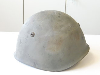 Italien 2. Weltkrieg, Stahlhelm M33 in gutem Zustand mit zwei Luftschutzstempeln