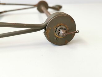 U.S.  Signal Corps reel RL-39 and ST34 + 35 support straps. Hard to tell how old these actually are, the brass makes me think they might be WWII or 50´s, straps might be added later