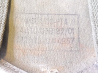 Bundeswehr Klappspaten datiert 1968 in Hülle