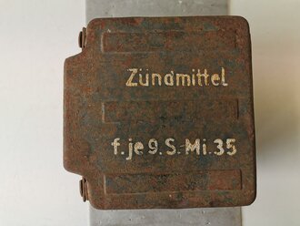 Transportkasten "Zündmittel für je 9 Stück S-Minen 35" datiert 1943 in ungereinigtem Fundzustand