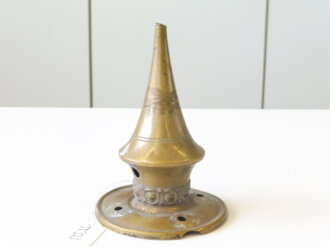 Spitze für eine Pickelhaube, Messing, nicht abschraubbar