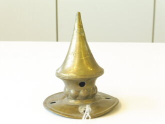 Spitze für eine Pickelhaube, Messing, abschraubbar.