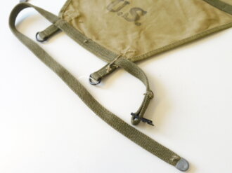 U.S. 1944 dated Carrier, Pack M-1928, Unused, vgc. The Carrier Pack was strapped to the bottom of the M28 Haversack