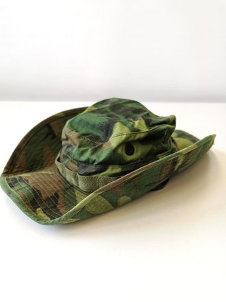 U.S. 1969 dated ERDL Boonie Hat, size 6 7/8 in unused condition