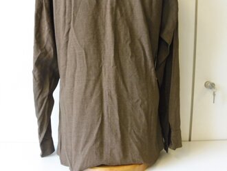 U.S. WWII Shirt, Officers, used, Schulterbreite 51 cm, Armlänge 60 cm, Brustbreite 57 cm